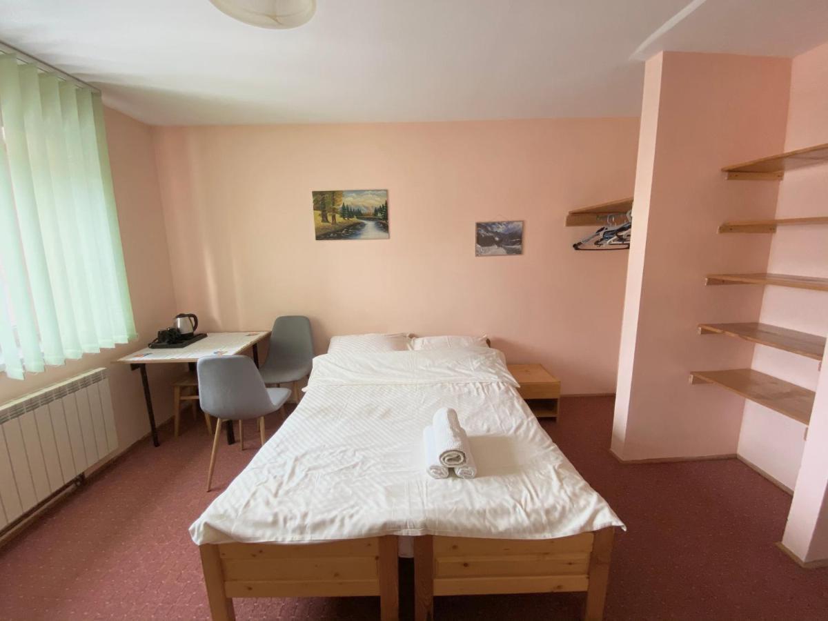 Pokoje Goscinne Pod Jaworem - Obok Pieknego Szlaku Wzdluz Rzeki Bialka, 1Km Do Stokow Kotelnica Exterior foto
