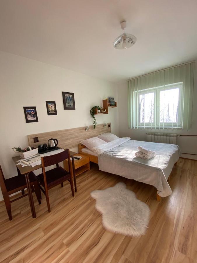 Pokoje Goscinne Pod Jaworem - Obok Pieknego Szlaku Wzdluz Rzeki Bialka, 1Km Do Stokow Kotelnica Exterior foto